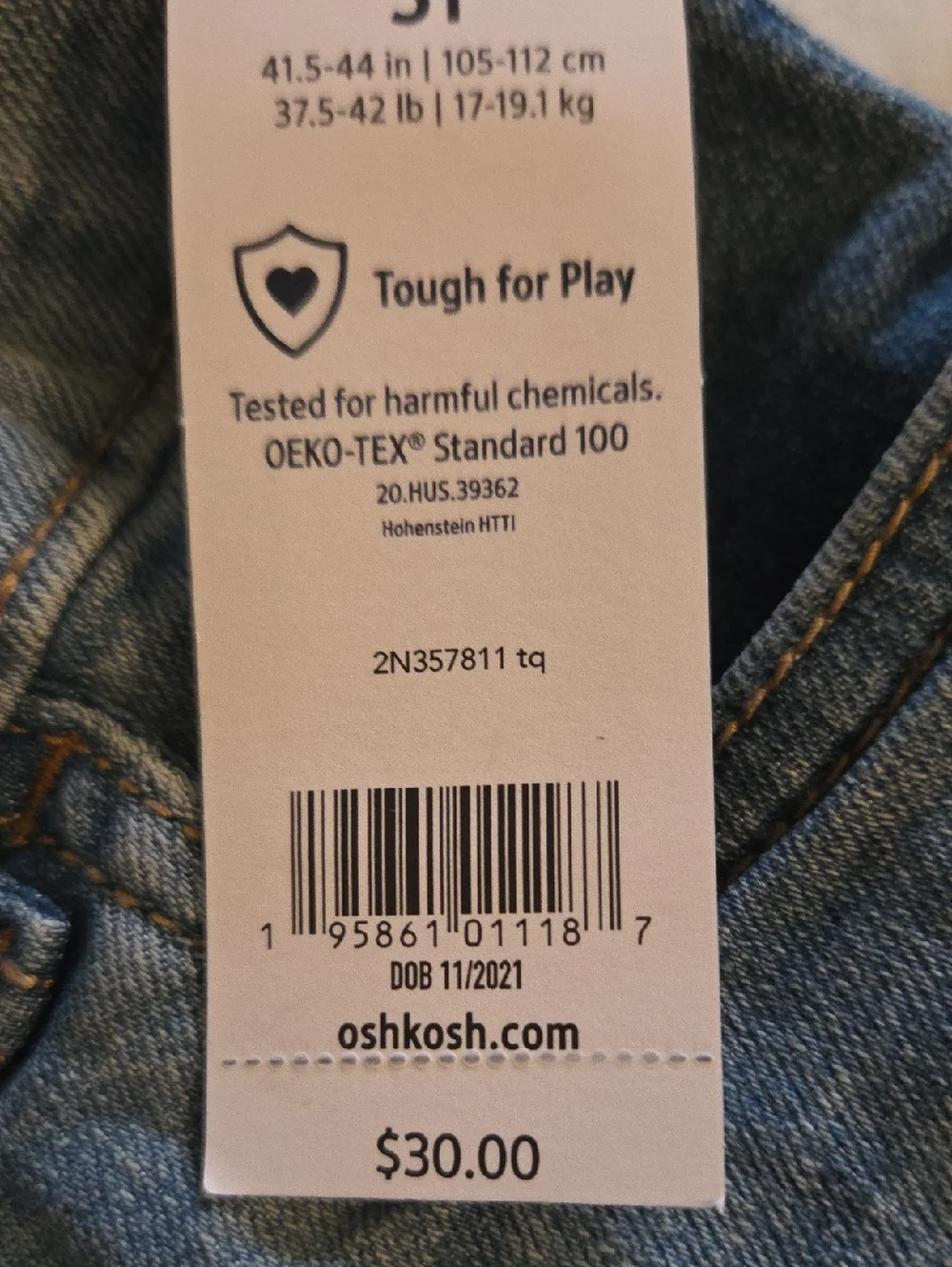 OshKosh B'gosh Boys Straight Jeans in Medium Blue Wash NWT